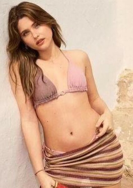 Nicole Wallace