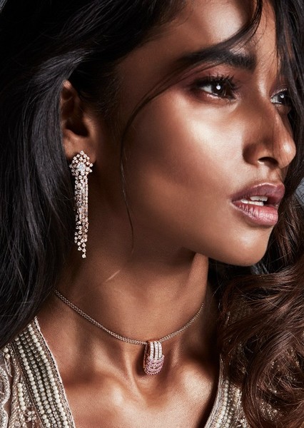 Nidhi Sunil photo