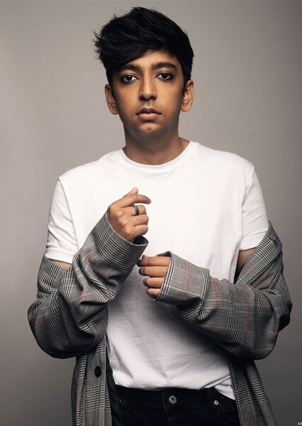 Nik Dodani photo