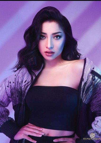 Nikita Willy photo