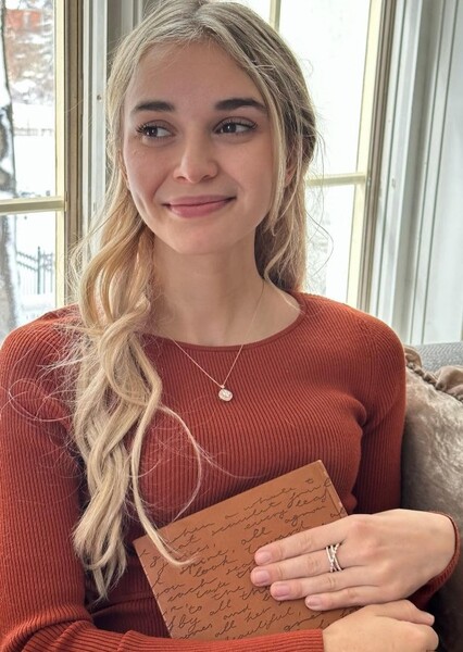 Nikki Roumel photo