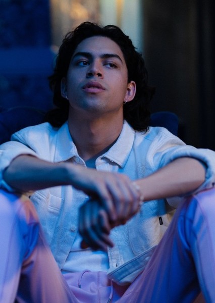 Niko Guardado photo