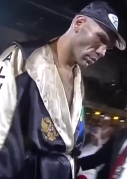 Nikolai Valuev photo