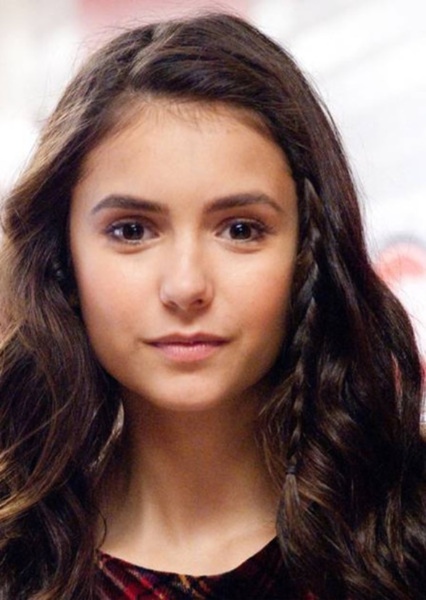 Nina Dobrev photo