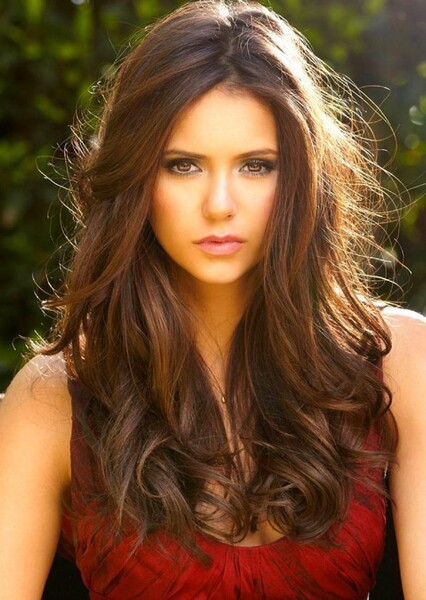 Nina Dobrev photo