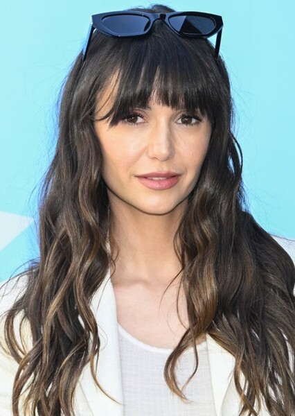 Nina Dobrev photo