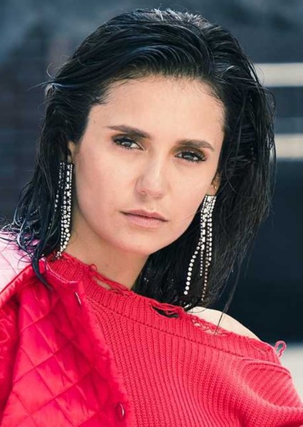Nina Dobrev photo