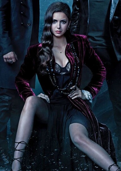 Nina Dobrev photo