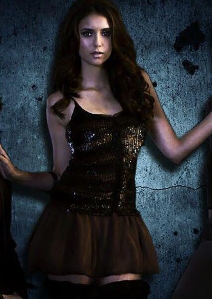 Nina Dobrev photo