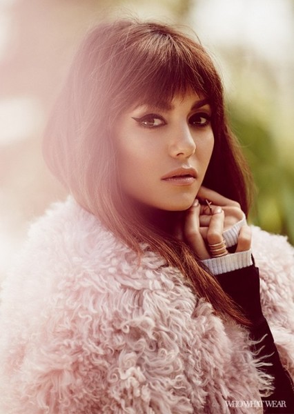 Nina Dobrev photo