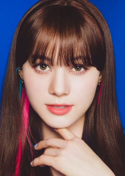Nina Makino photo