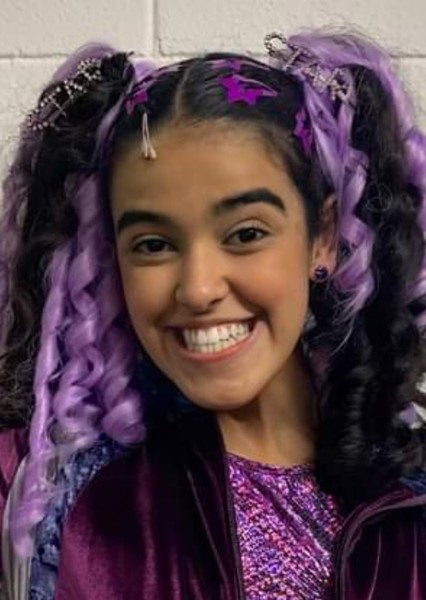 Nina Medeiros photo