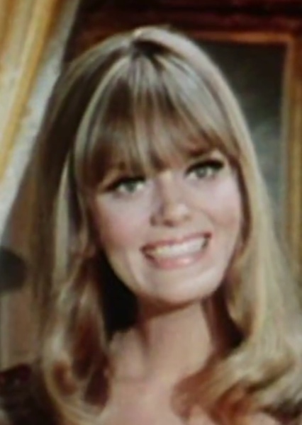 Nina Wayne photo