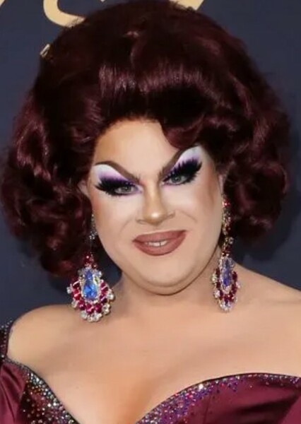 Nina West