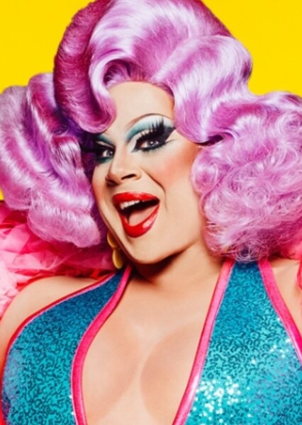 Nina West photo