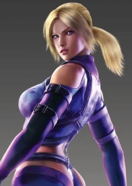 Nina Williams photo
