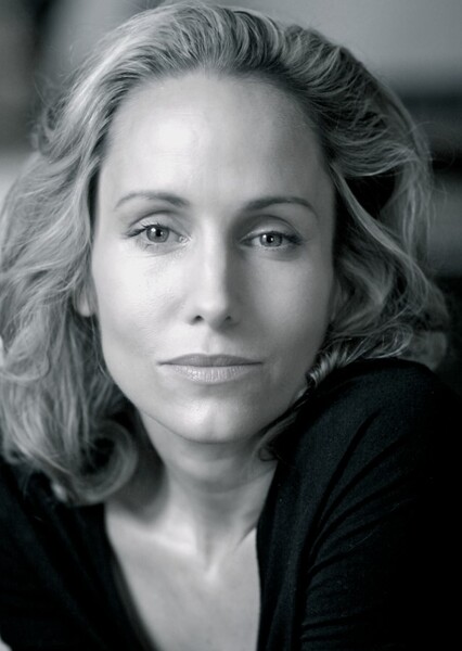 Nina Young photo