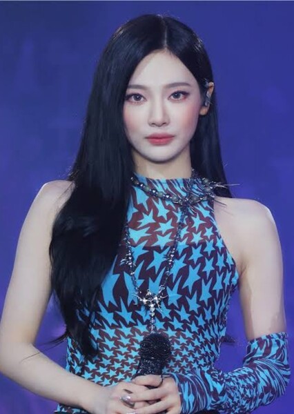 NINGNING photo