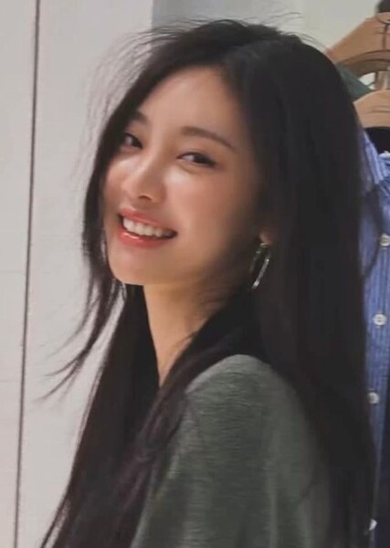 NINGNING photo