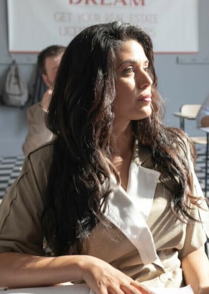 Niousha Noor photo