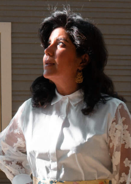 Nisha Ganatra photo
