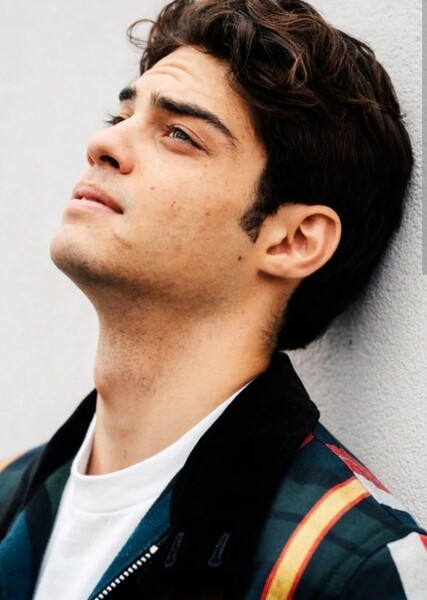 Noah Centineo photo