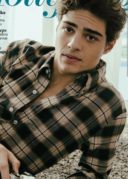 Noah Centineo photo