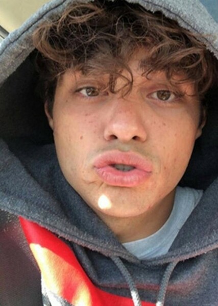 Noah Centineo photo
