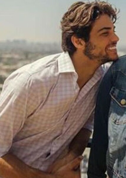 Noah Centineo photo