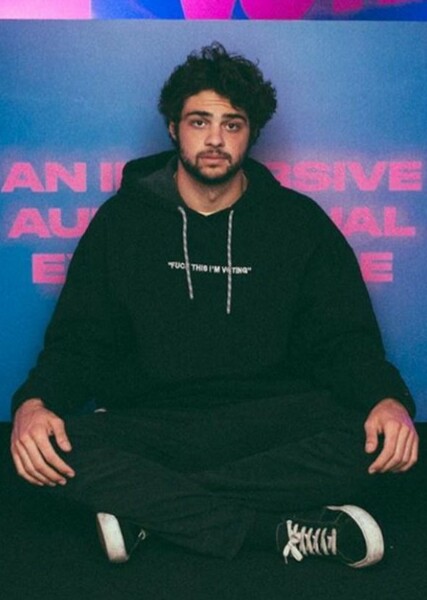 Noah Centineo photo