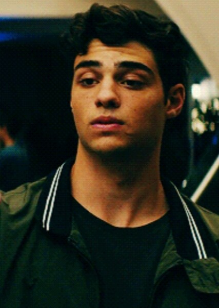 Noah Centineo photo