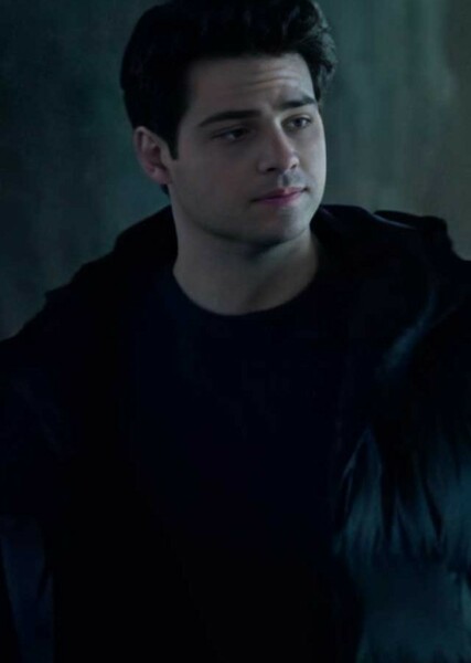 Noah Centineo photo