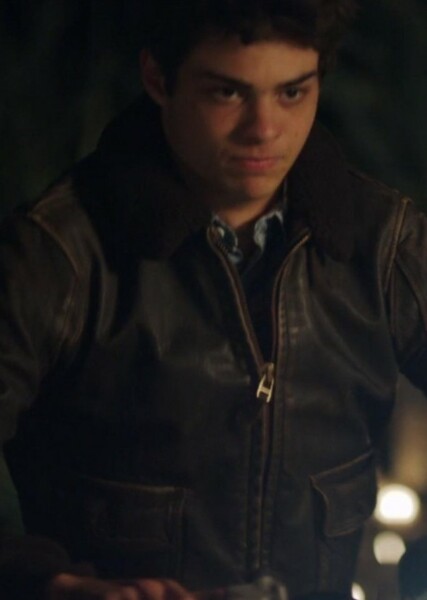 Noah Centineo photo