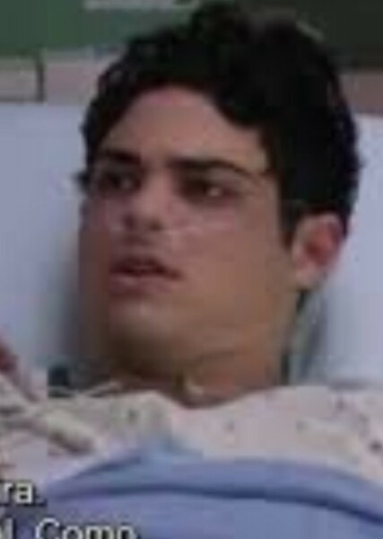 Noah Centineo photo