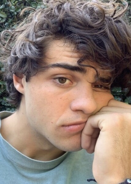 Noah Centineo photo