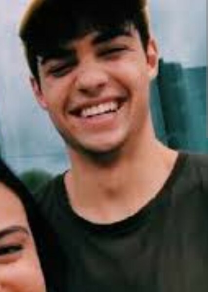 Noah Centineo photo