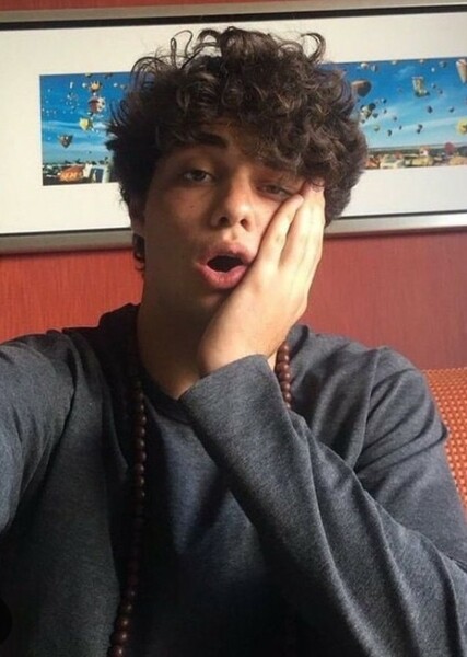 Noah Centineo photo