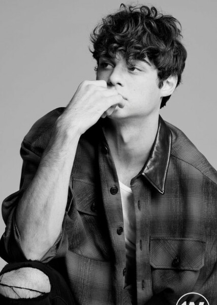 Noah Centineo photo