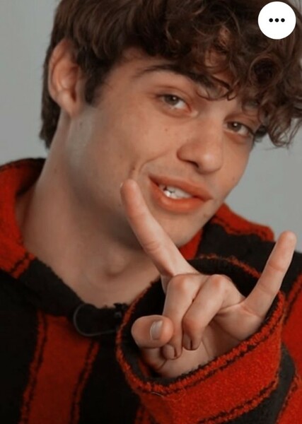 Noah Centineo photo