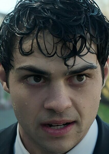 Noah Centineo photo