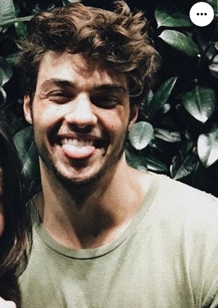 Noah Centineo photo