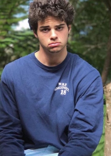 Noah Centineo photo