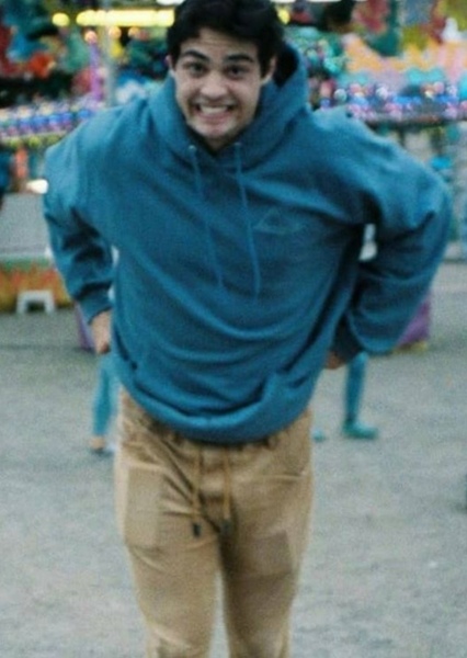 Noah Centineo photo