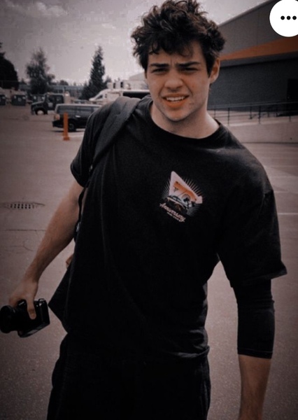 Noah Centineo photo