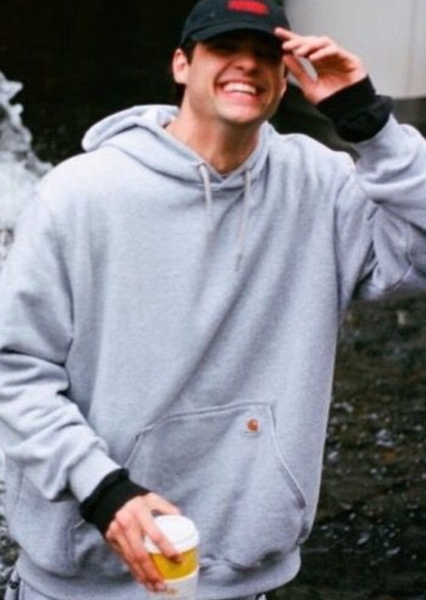 Noah Centineo photo