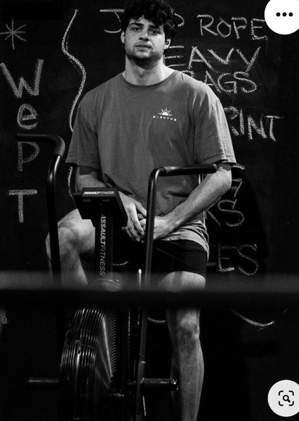 Noah Centineo photo