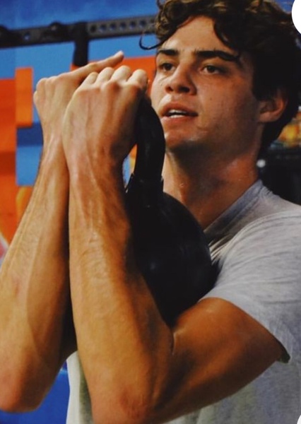 Noah Centineo photo
