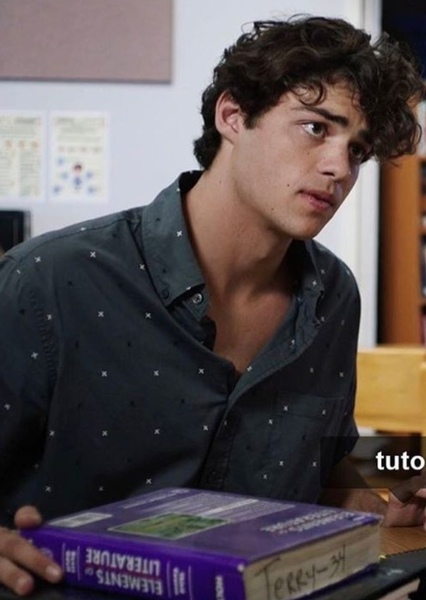 Noah Centineo photo