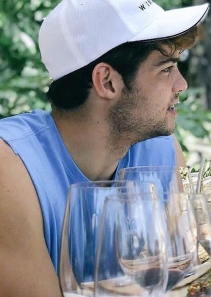 Noah Centineo photo