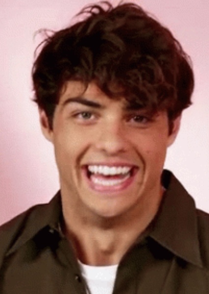 Noah Centineo photo